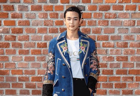 shinee minho per gucci|shinee minho model.